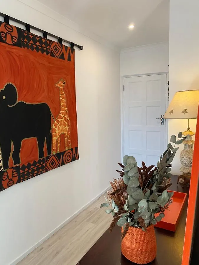 Cape Town Skyline 2 Bedroom Apartment
