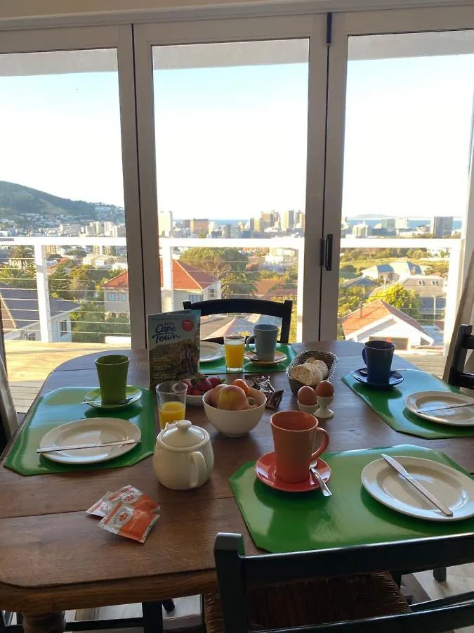 Cape Town Skyline 2 Bedroom Apartment 0*, Κέιπ Τάουν Νότια Αφρική